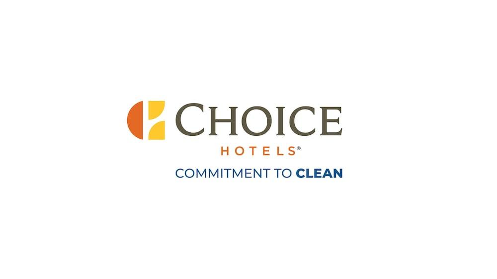 Econo Lodge Inn & Suites I-65 Brooks Экстерьер фото